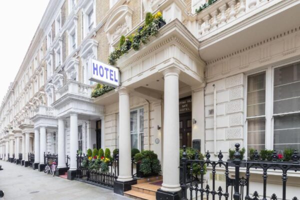 Notting Hill Gate: Historia, Cultura y Atractivos notting hill gate